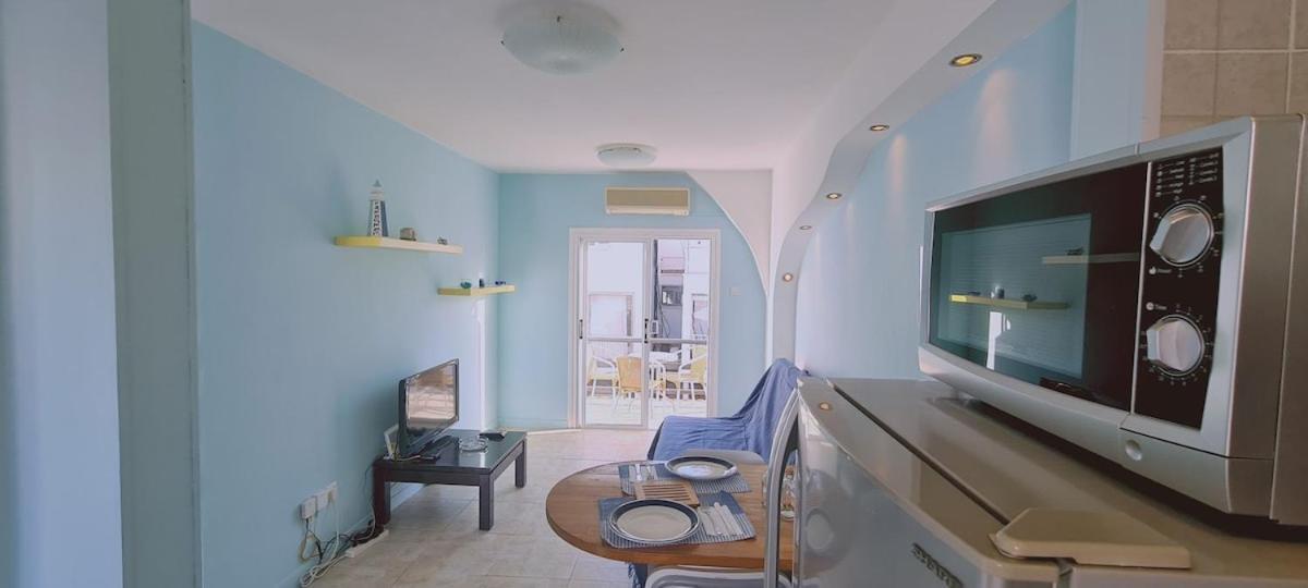 Stay Blue Apartment 아이아 나파 외부 사진